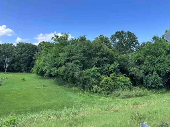 1 Highway 72, Cherokee, AL 35616