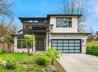 410 98th Ave NE, Bellevue, WA 98004