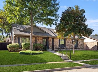 2909 Windsor Dr, Flower Mound, TX 75028