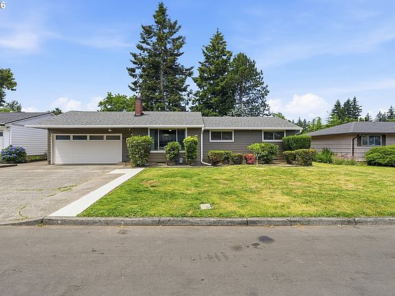 2nd image of 3265 SE 177th Ave
