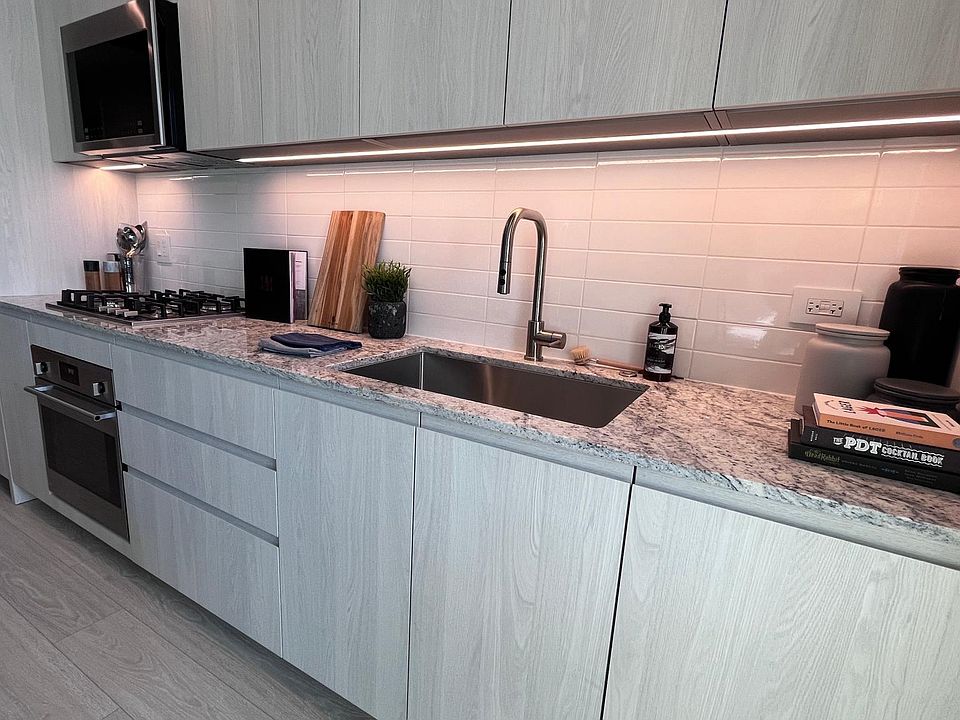1st image of 350 N Halsted St #S3
