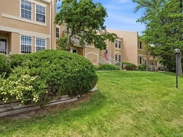 2858 S Vaughn Way, Aurora, CO 80014