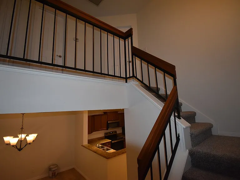 2620 Lancaster Ct — Photo 15