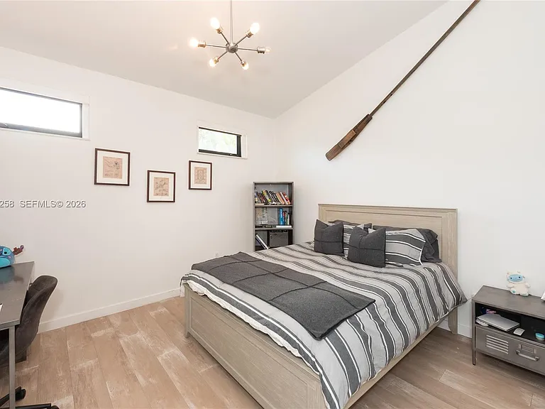 650 Curtiswood Dr — Photo 31