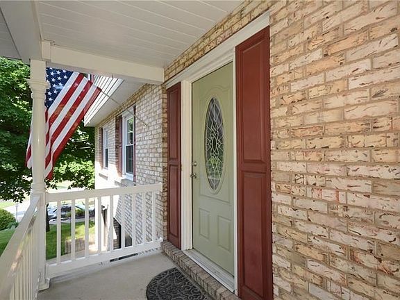 2nd image of 5892 Dashwood Dr