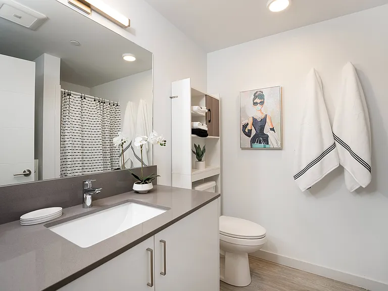 Studio - Fully Furnished Studio - Fully Furnished