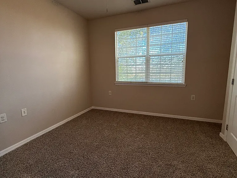 1610 Raena Dr #209 — Photo 14