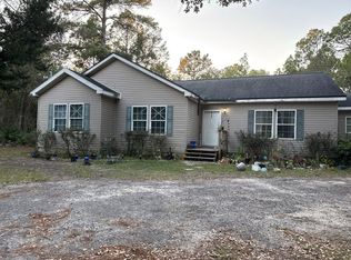 19 N Cocoa Ave, Middleburg, FL 32068