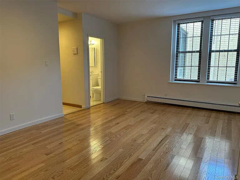 310 Riverside Blvd #2K — Photo 3