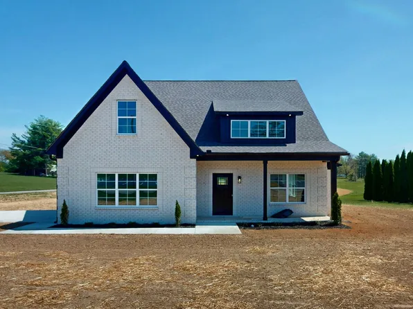 608 Golf Club Dr, Smithville, TN 37166