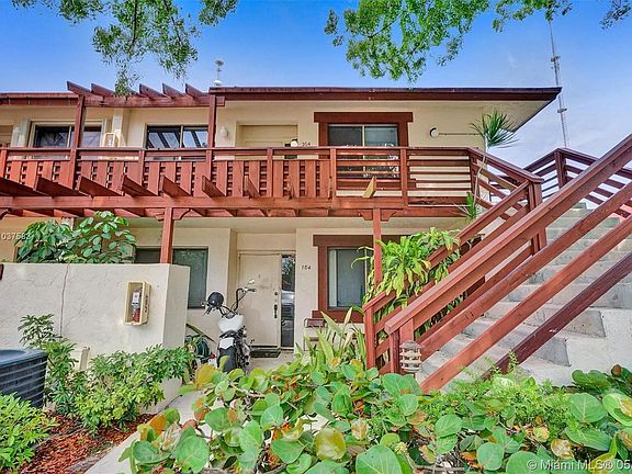 3rd image of 535 NW 210th St APT 204-34