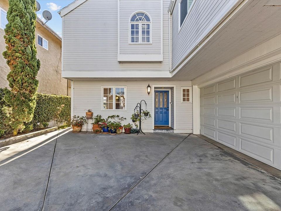 1st image of 2004 Manhattan Beach Blvd #B