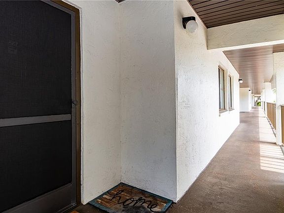 4th image of 7205 Curtiss Ave APT 2A