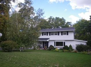 1842 Paddock Pl, Oregon, WI 53575