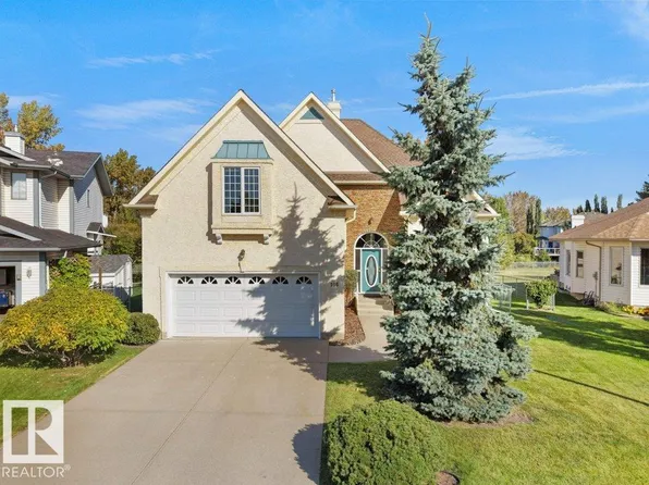 156 Phillips Row NW, Edmonton, AB T5T 5Y3