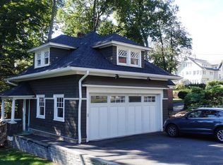 152 Gates Ave, Montclair, NJ 07042