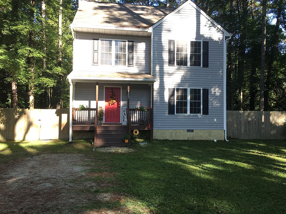 1st image of 123 Jackson St