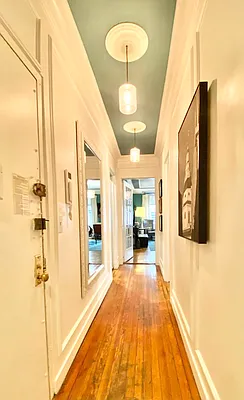 Rented by Bond New York | media 2