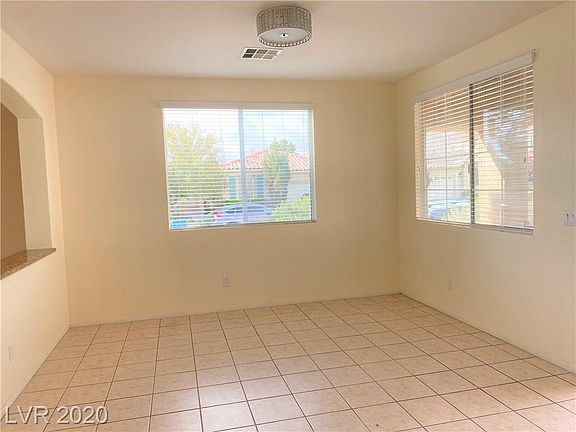 4th image of 5572 Sterling Valley Ct