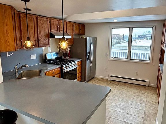 4th image of 338 N Harrisburg Ave #2