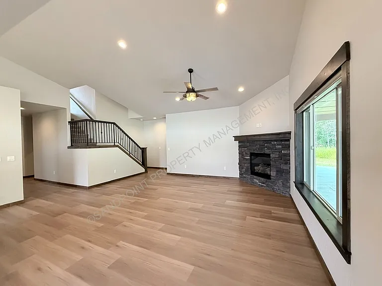 1317 Prominence Ct — Photo 9