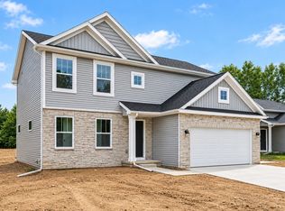 2110 Stillwater Dr, Davison, MI 48423