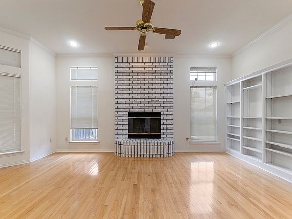 4th image of 1218 Boardwalk St
