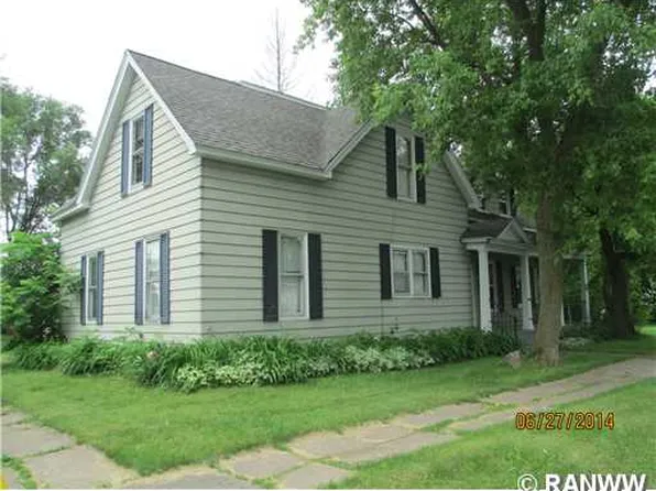 504 W Messenger St, Rice Lake, WI 54868