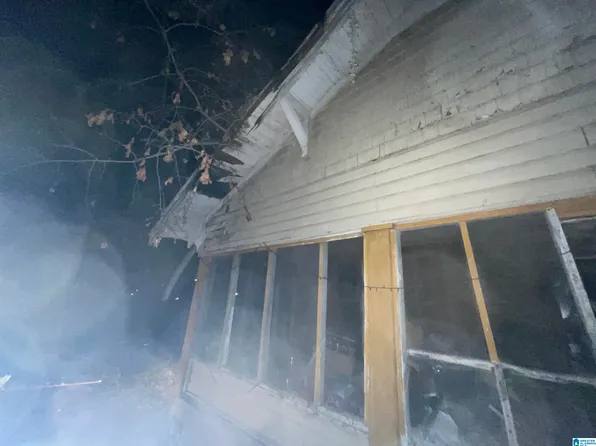 806 24th St E, Jasper, AL 35501