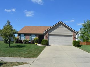 1082 Springwater Dr, Greenwood, IN 46143