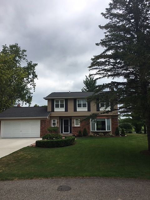 1st image of 2707 Wareing Dr