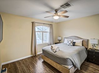 8936 Rolling Rock Dr, Las Vegas, NV 89123