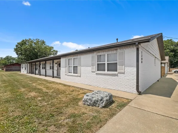 1308 SE C St, Bentonville, AR 72712
