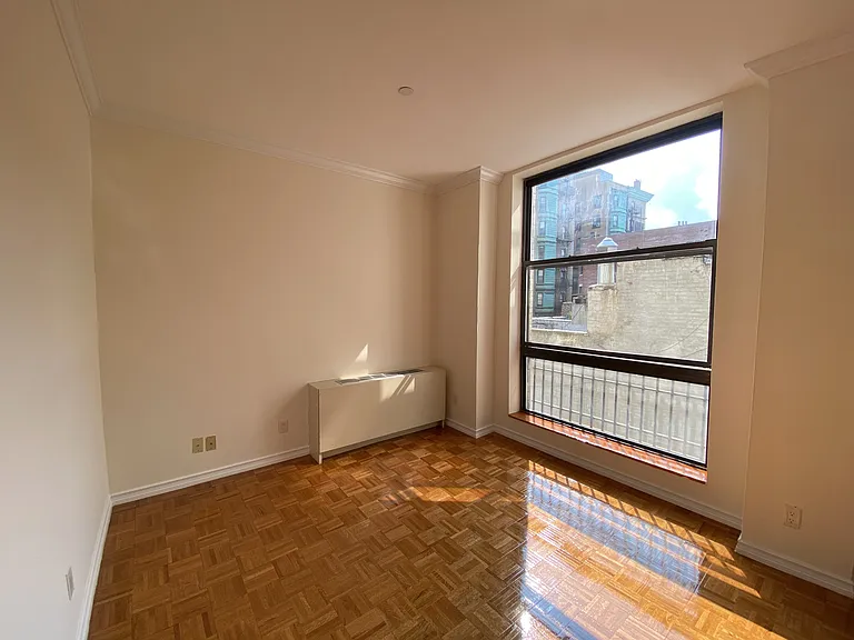 304 W 92nd St #6H — Photo 2