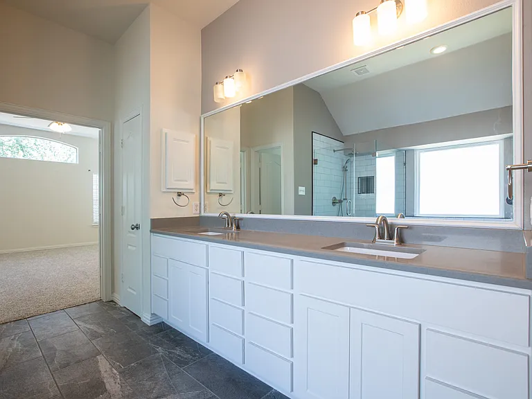 515 Southridge Way — Photo 15