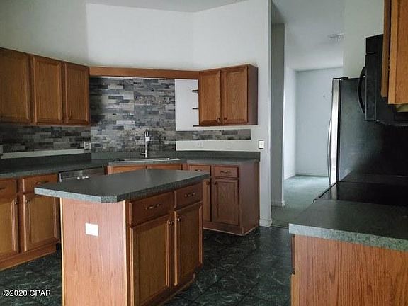 2nd image of 125 Villacrest Dr