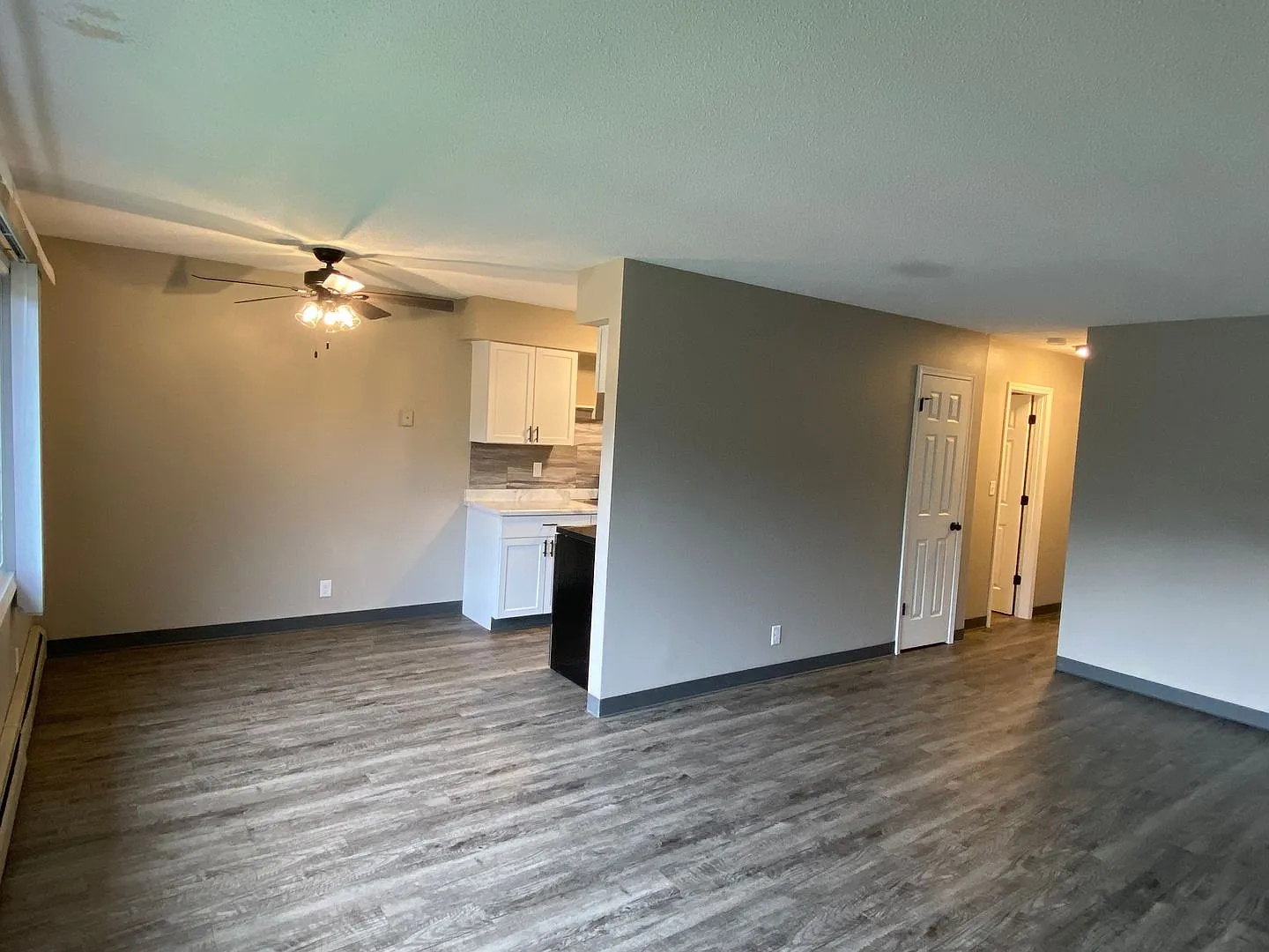 Valley High Apartments - 1705 — Photo 3