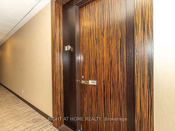 4th image of 325 S Park Rd Unit Penthouse 05