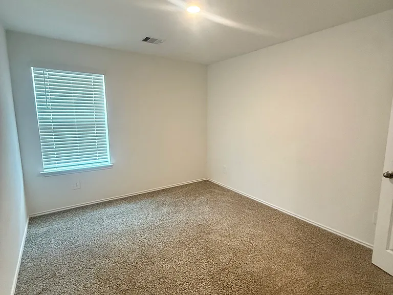 Second Picture of Room 1