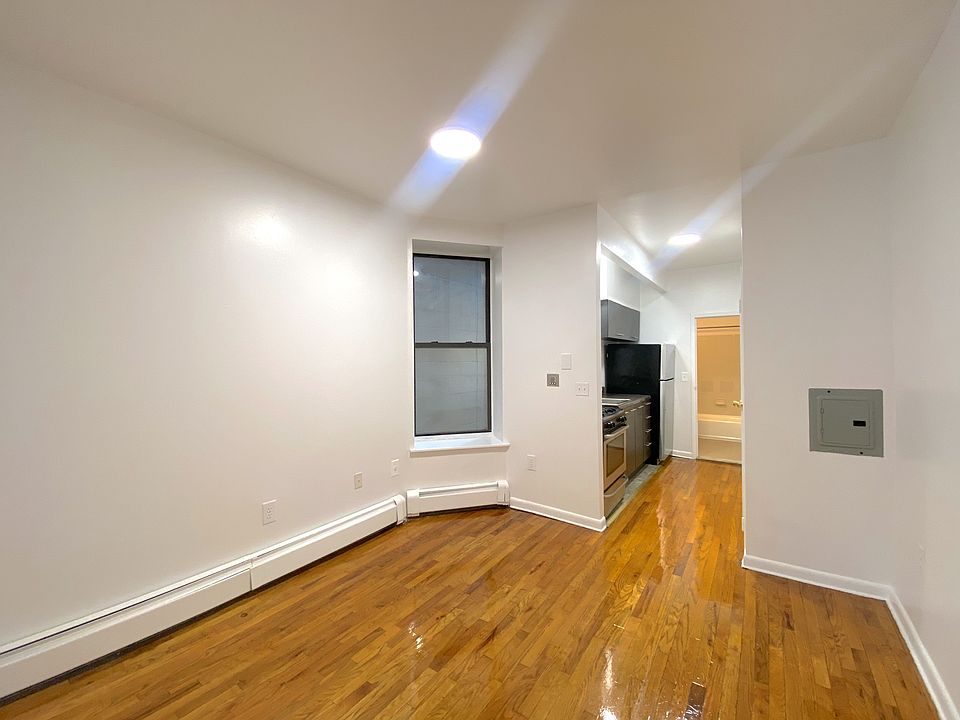 1st image of 221 E 111th St APT 2B