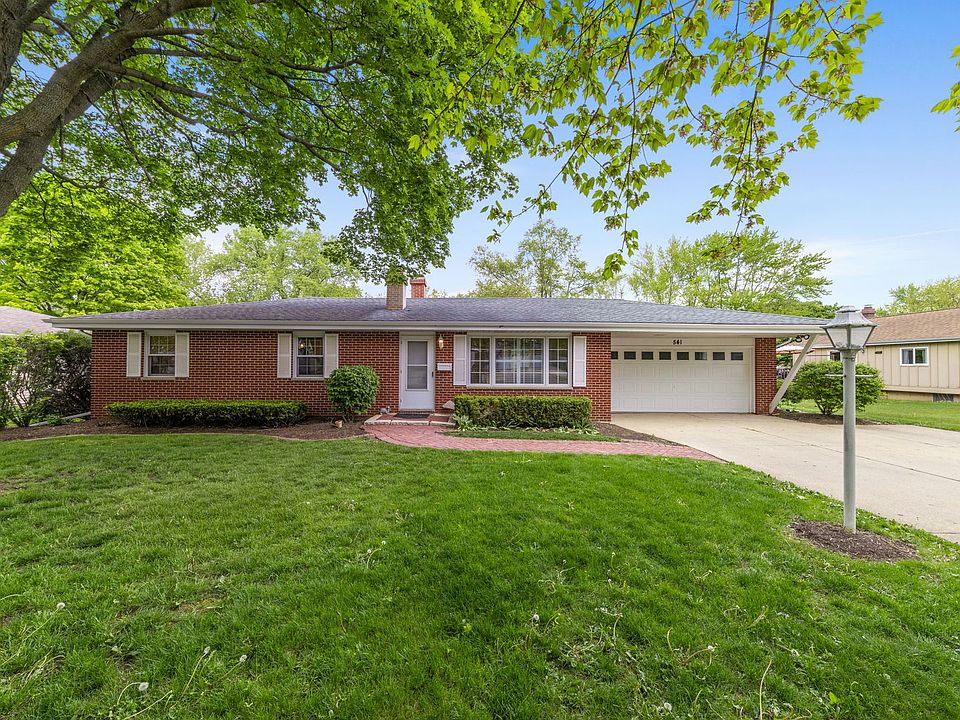 541 Lincolnshire Dr, Sycamore, IL 60178 Zillow