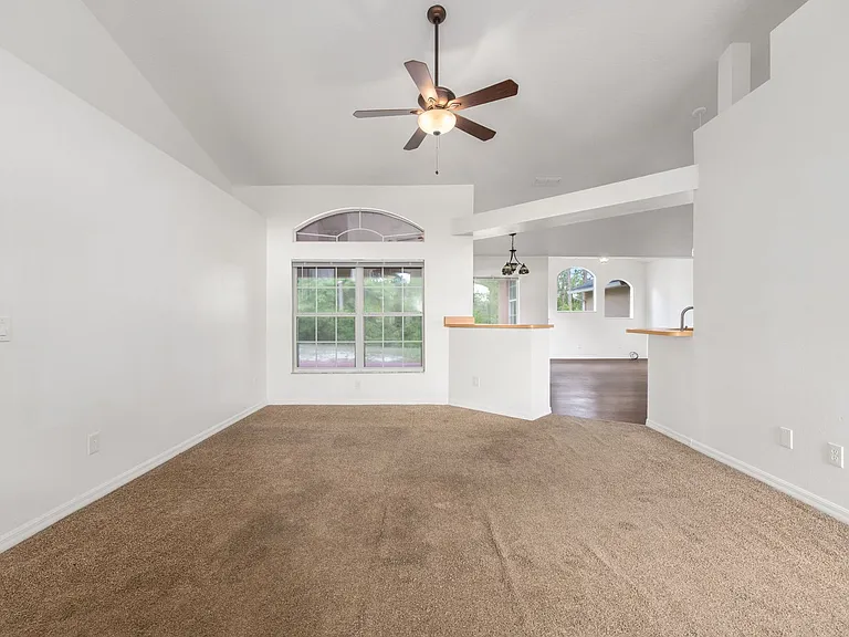 7860 SW 204th Ave — Photo 25
