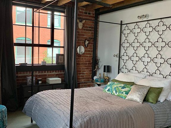 5th image of 1411 Germantown Ave #4A