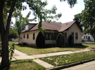 853 E 4th St, Winona, MN 55987