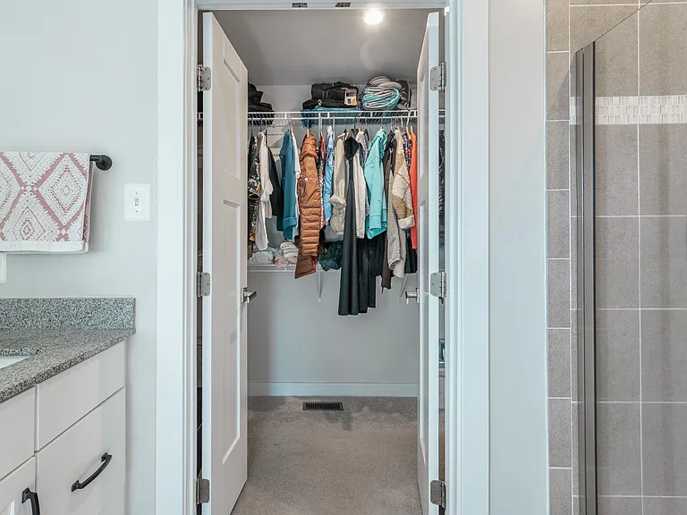 405 Potomac View Pkwy — Photo 14