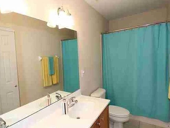 3rd image of 7646 Fox Chase Dr