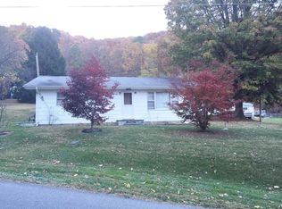 323 Spice Hollow Rd, Johnson City, TN 37604