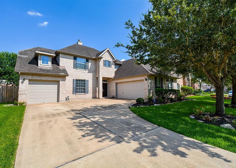 1st image of 2507 Hampton Park Ln
