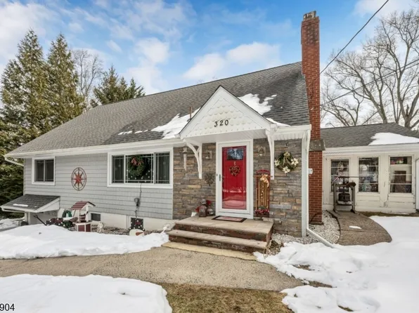 320 Cedar Hill Ave, Wyckoff Twp., NJ 07481