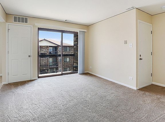 3rd image of 9104 Lincoln Ct APT 101